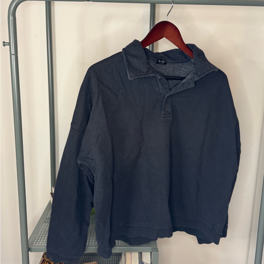 Brandy Melville Navy Blue Sweatshirt